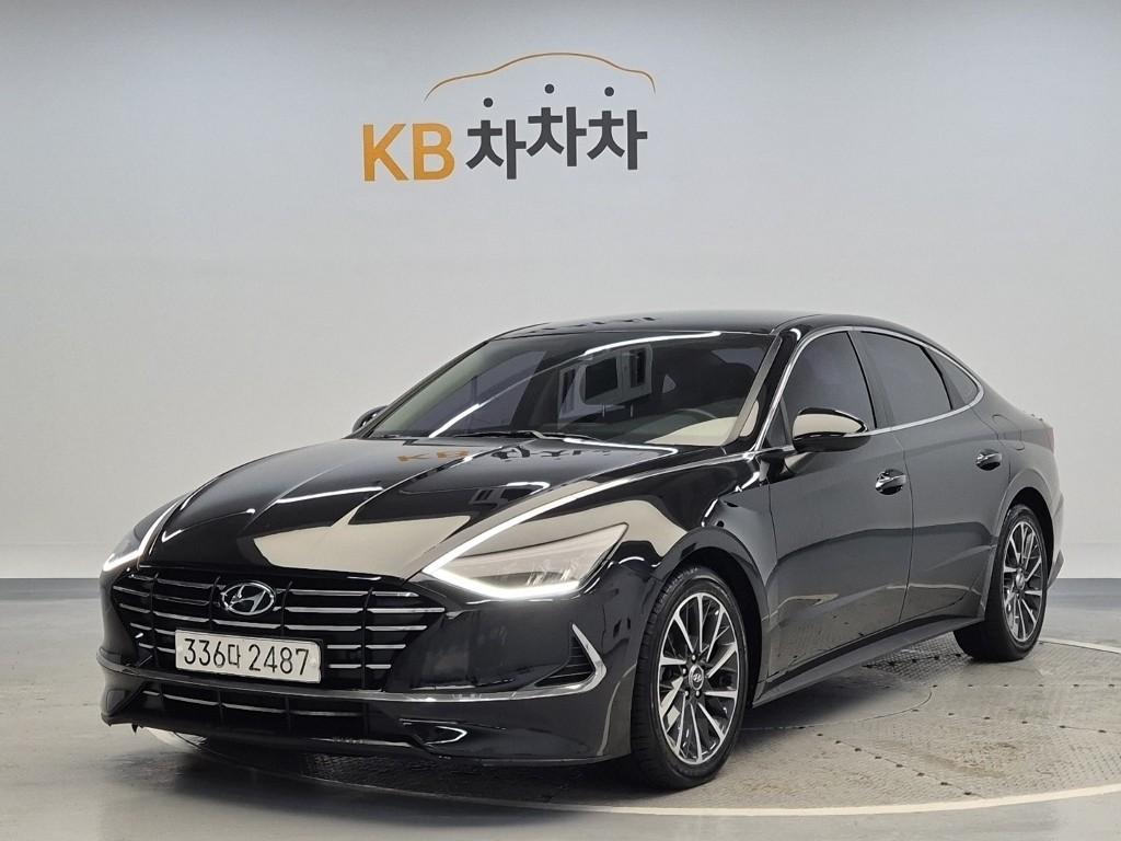 2020 HYUNDAI SONATA (DN8) 