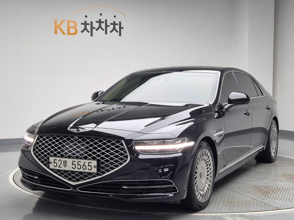 2019 GENESIS G90 