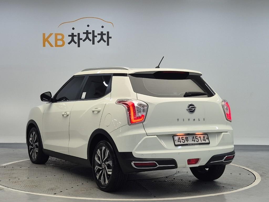 2019 SSANGYONG TIVOLI ARMOUR 