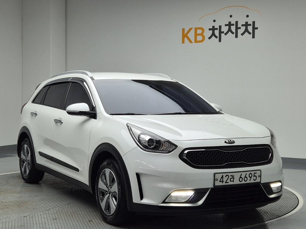 2018 KIA NIRO 
