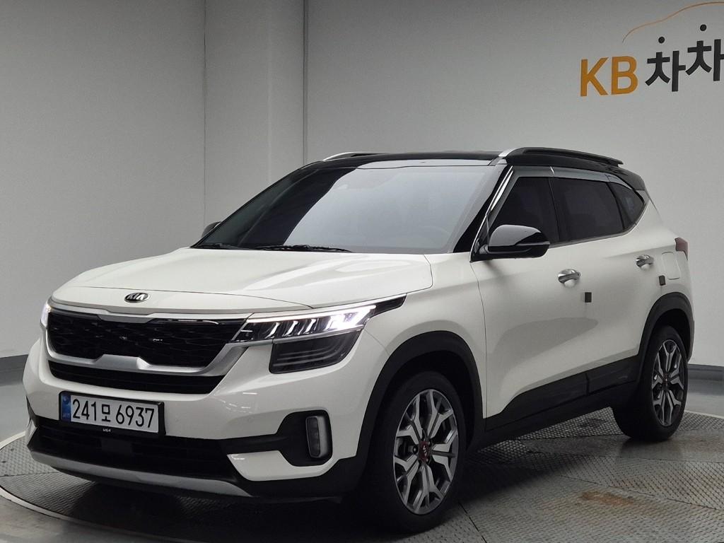 2022 KIA SELTOS 