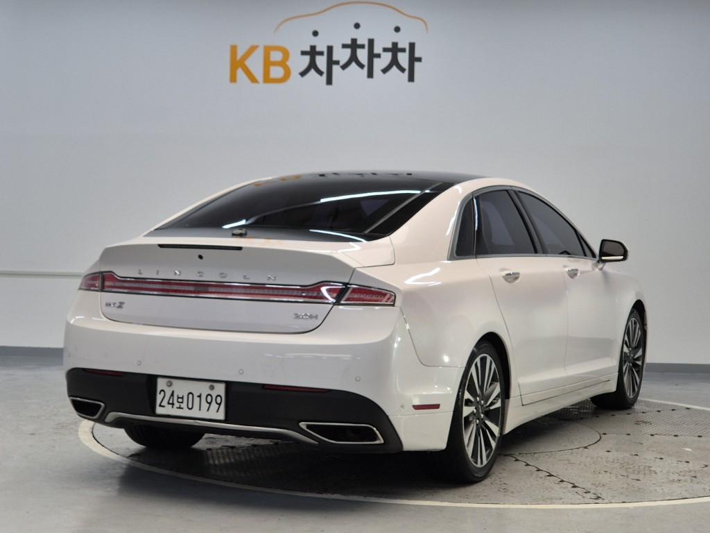 2017 LINCOLN MKZ(NEW) 
