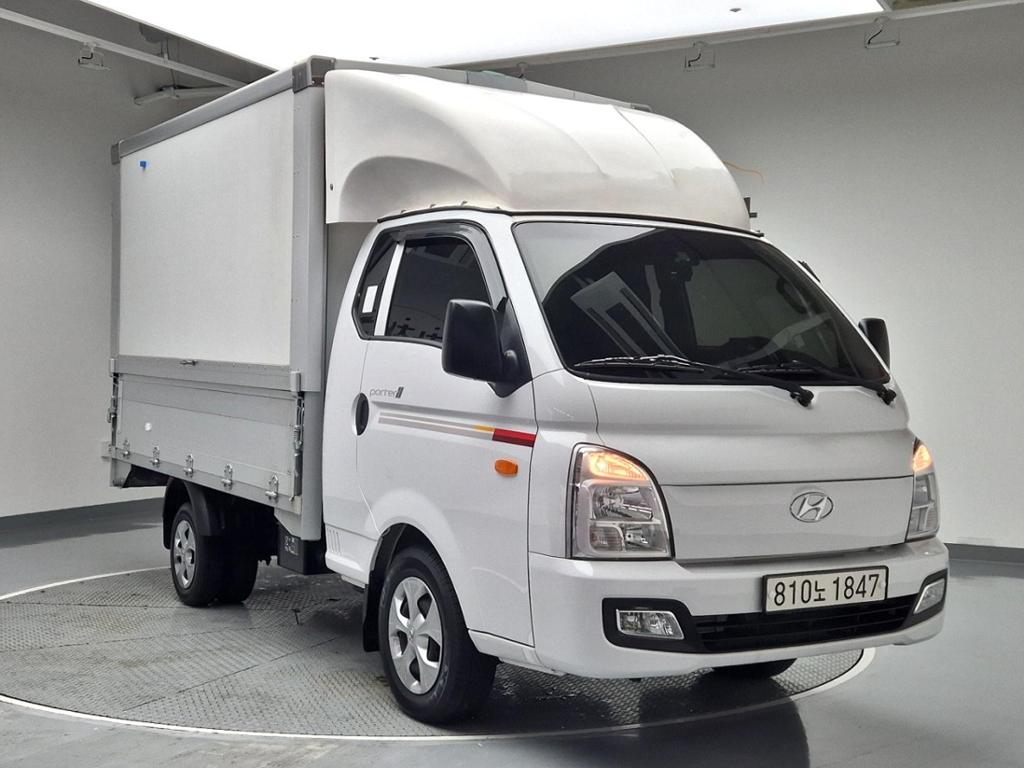 2024 HYUNDAI PORTER II 