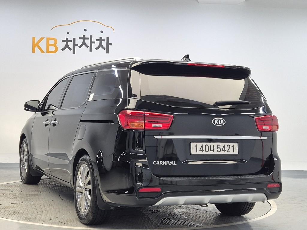 2019 KIA THE NEW CARNIVAL 
