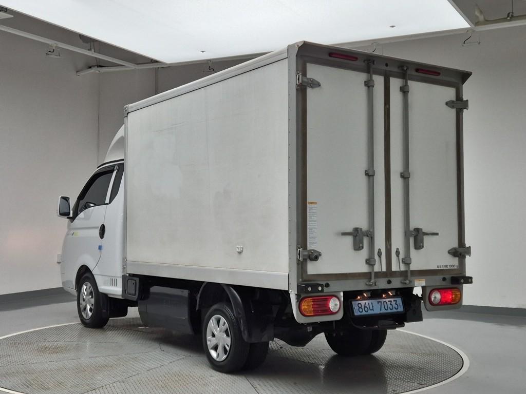 2024 HYUNDAI PORTER II ELECTRIC 