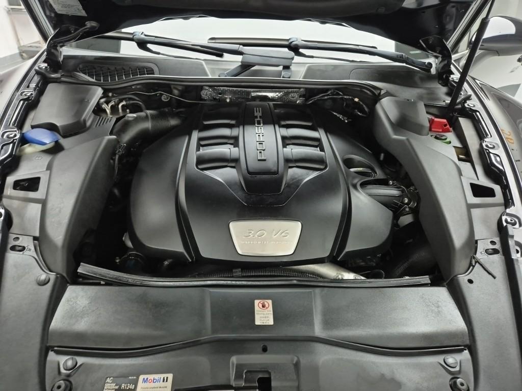 2014 PORSCHE CAYENNE (2G) 