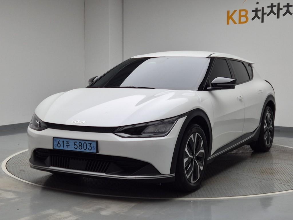 2022 KIA EV6 