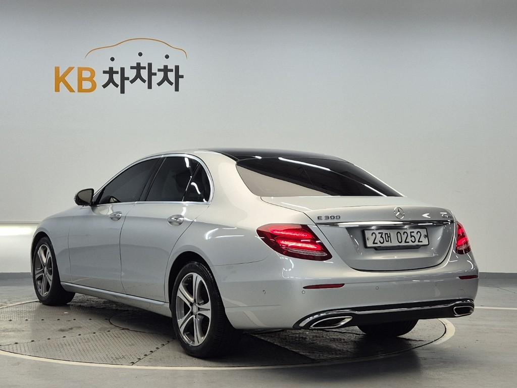 2017 BENZ E CLASS (5Gen) 