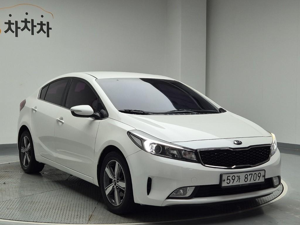 2018 KIA THE NEW K3 