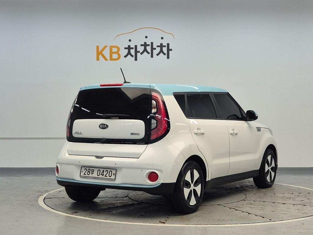 2016 KIA SOUL EV 