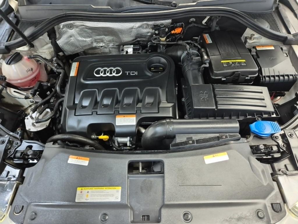 2014 AUDI Q3 (1GEN) 