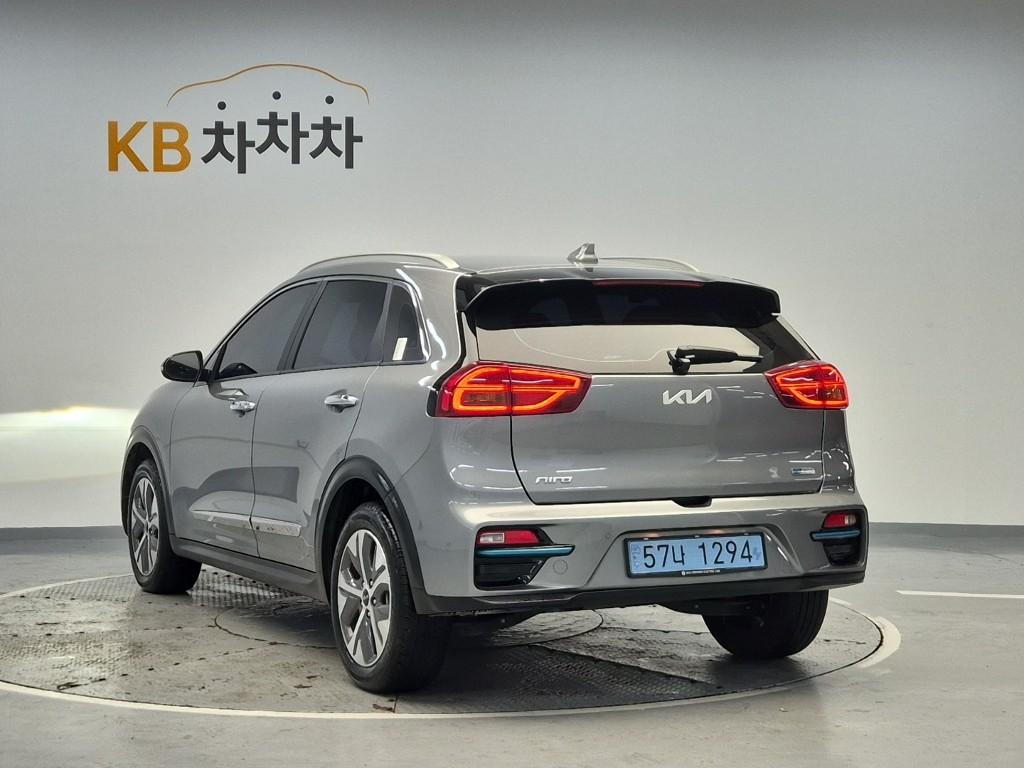 2022 KIA NIRO EV 