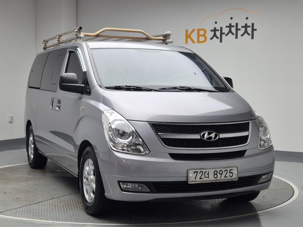 2012 HYUNDAI GRAND STAREX 
