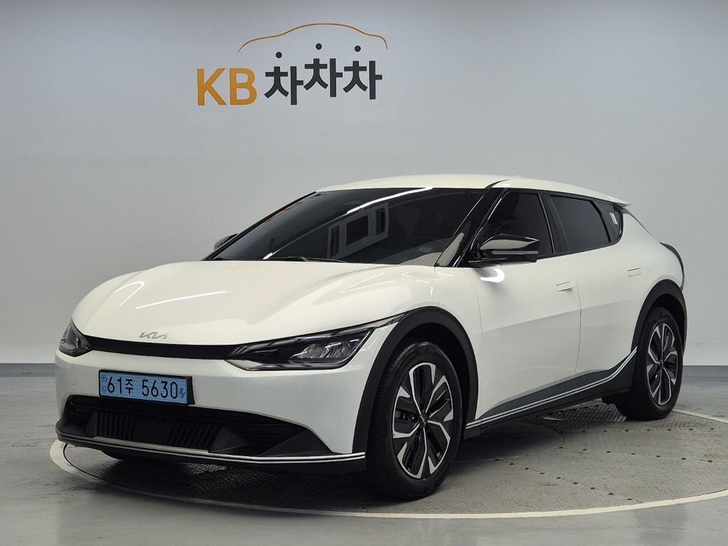 2022 KIA EV6 