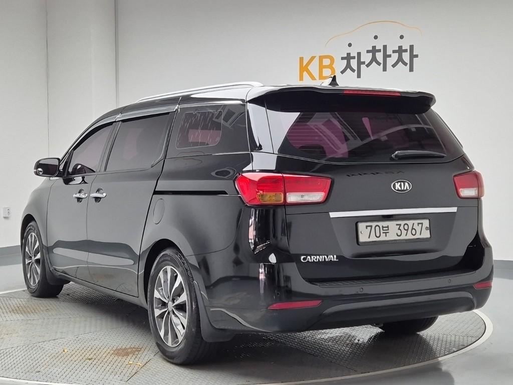 2016 KIA ALL NEW CARNIVAL 