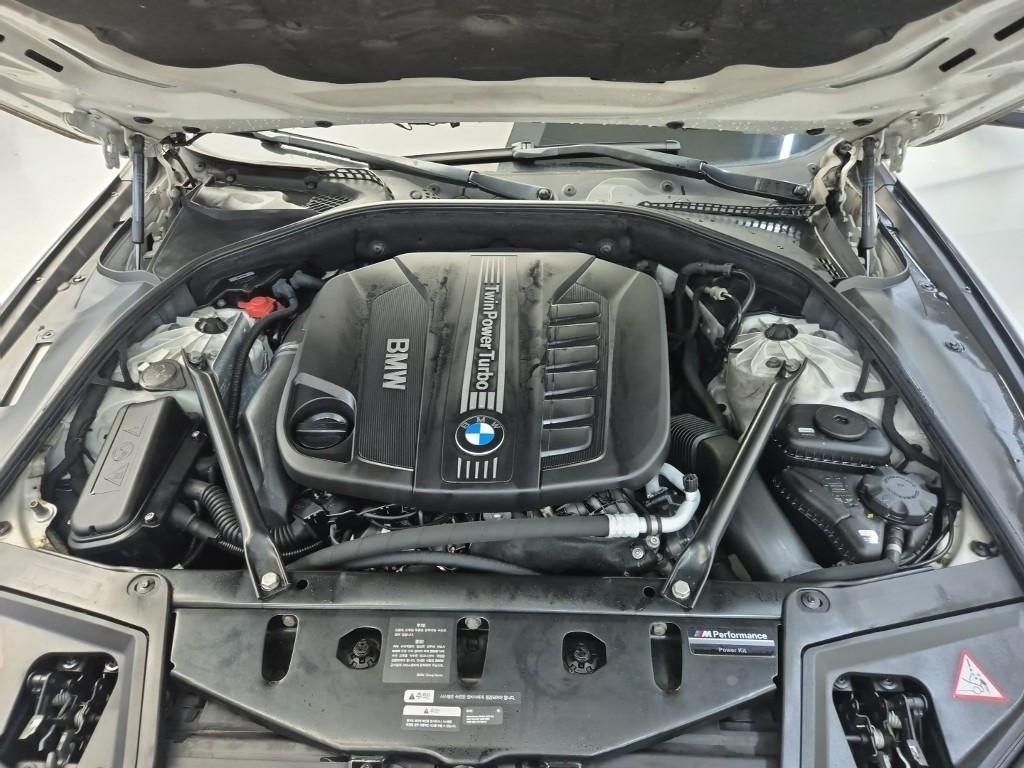 2014 BMW 5 SERIES (6Gen) 