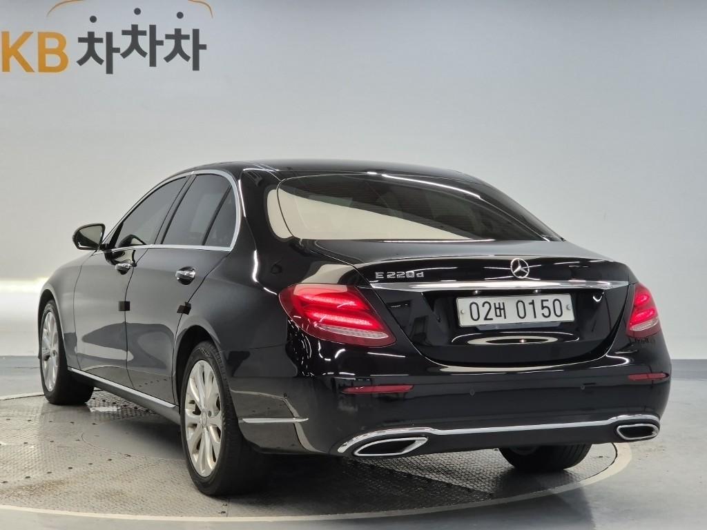 2017 BENZ E CLASS (5Gen) 