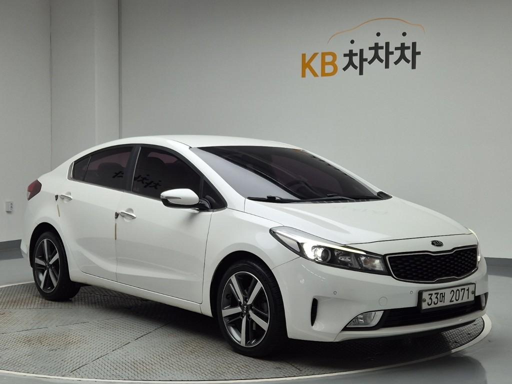 2018 KIA THE NEW K3 
