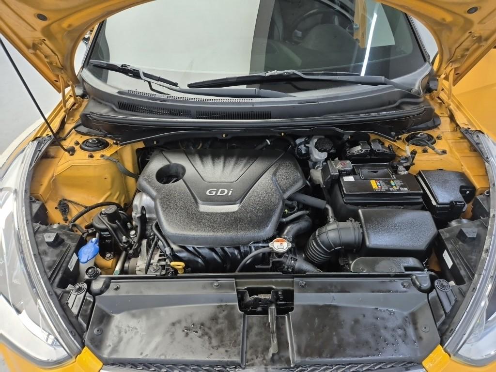 2013 HYUNDAI VELOSTER 