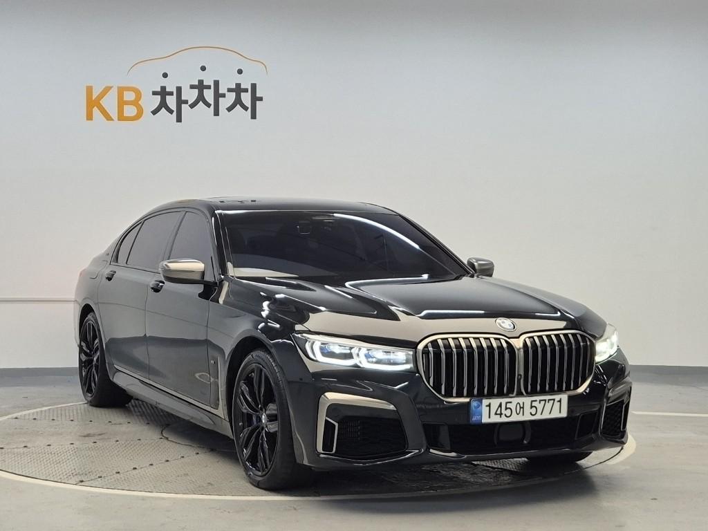 2021 BMW 7 SERIES (6Gen) 