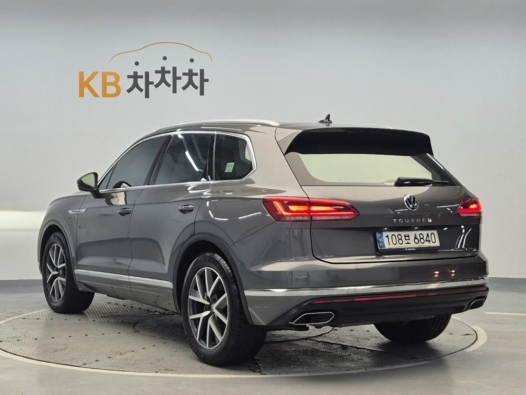 2021 VOLKSWAGEN TOUAREG (3Gen) 