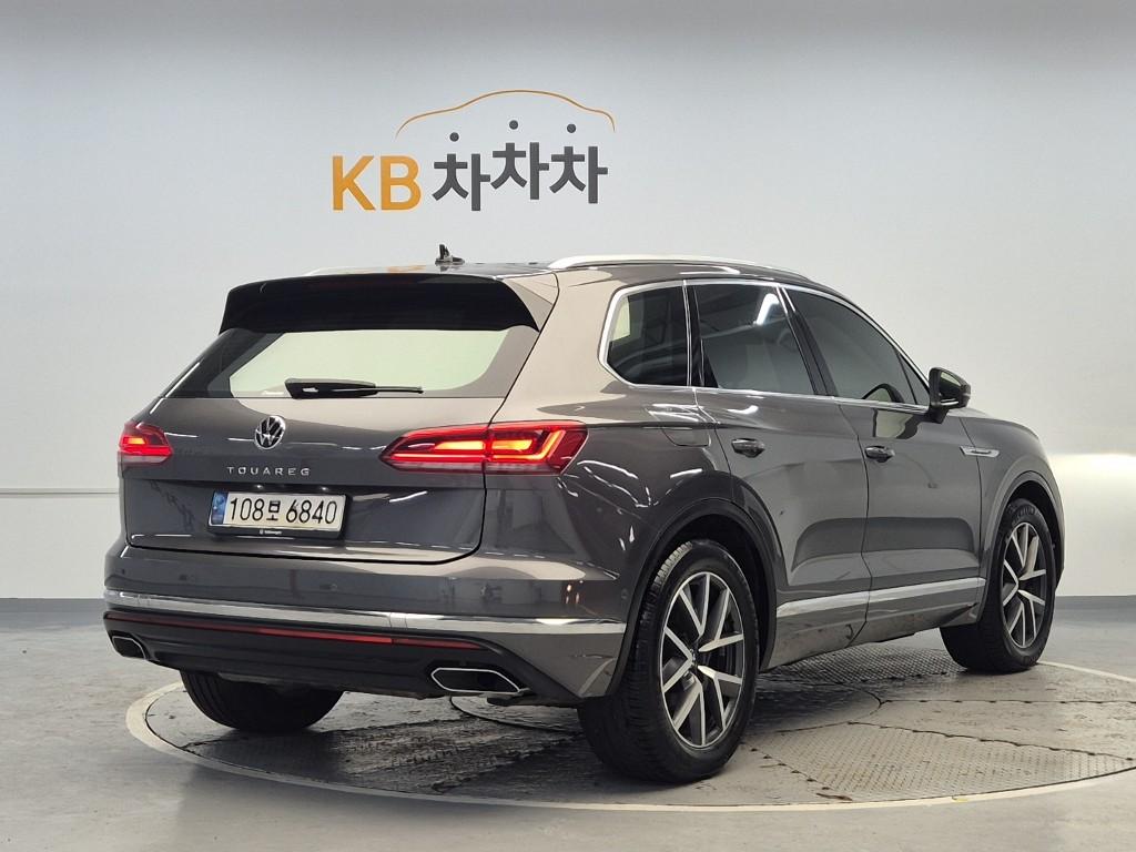 2021 VOLKSWAGEN TOUAREG (3Gen) 