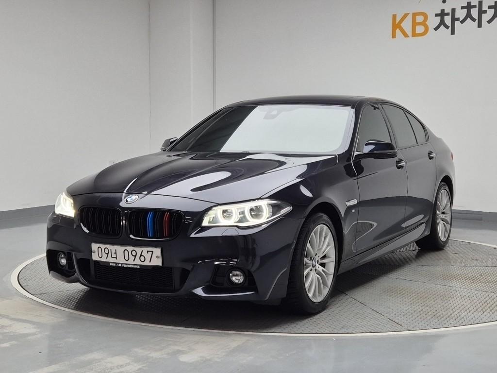2016 BMW 5 SERIES (6Gen) 