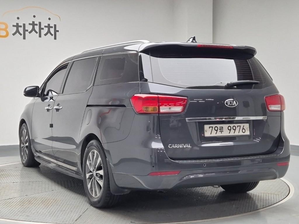 2017 KIA ALL NEW CARNIVAL 