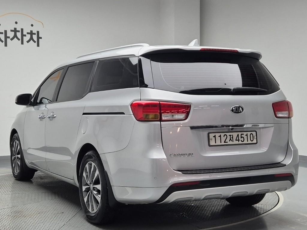 2016 KIA ALL NEW CARNIVAL 