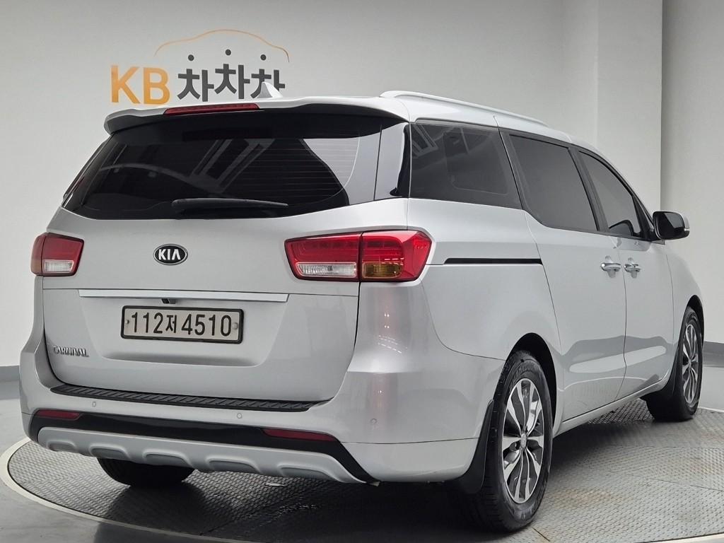 2016 KIA ALL NEW CARNIVAL 