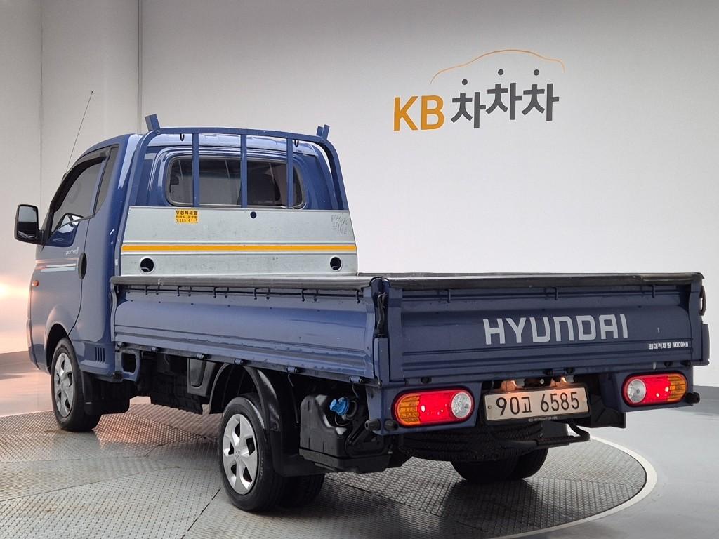 2022 HYUNDAI PORTER II 