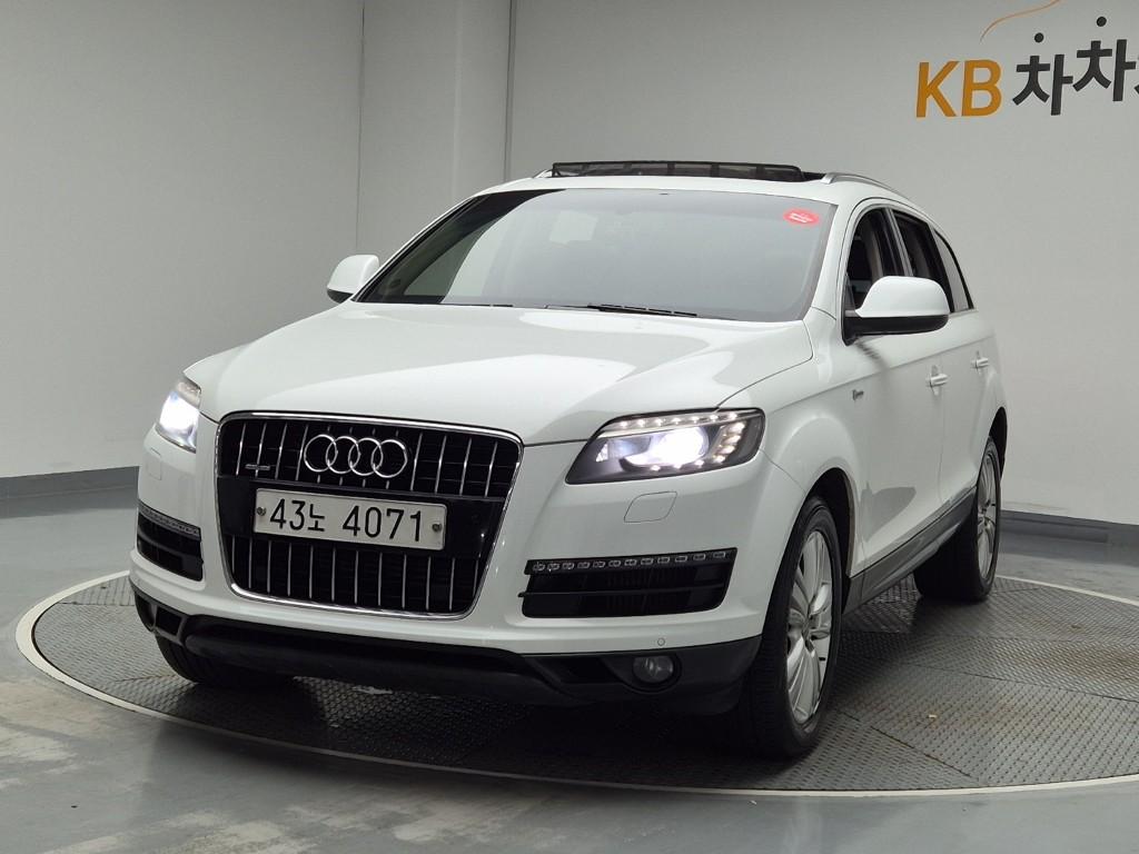 2010 AUDI Q7 (1Gen) 