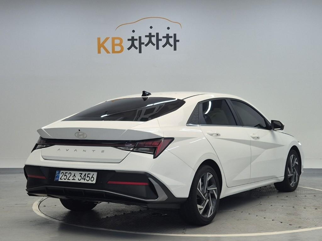 2024 HYUNDAI AVANTE (CN7) 