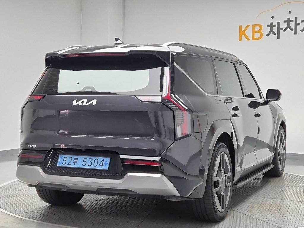 2024 KIA EV9 