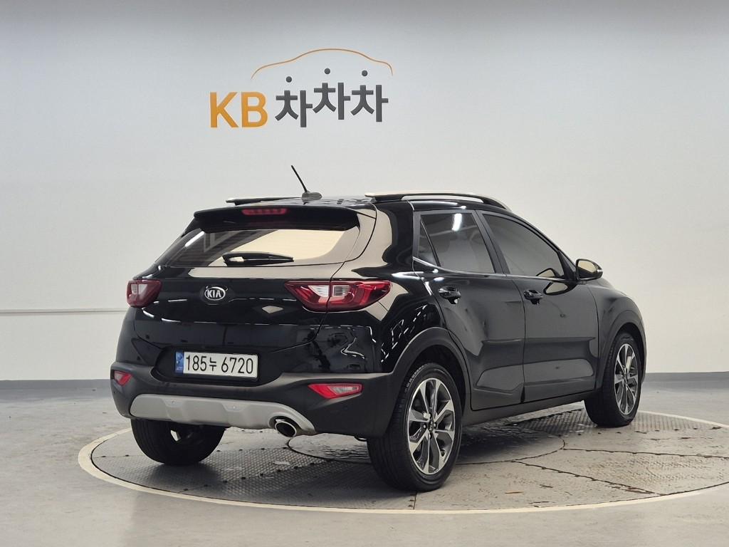 2018 KIA STONIC 