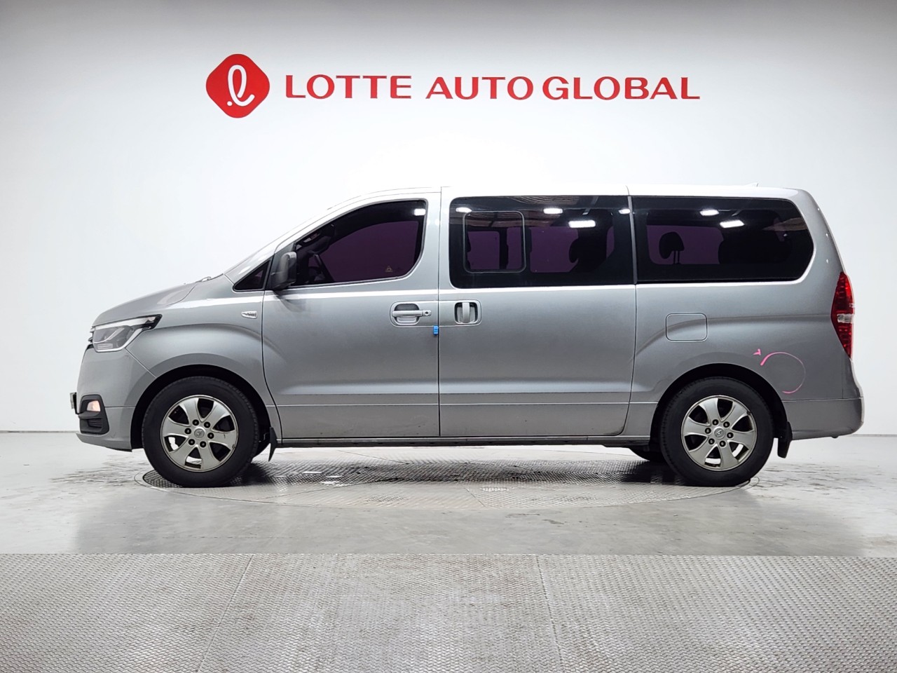 2020 HYUNDAI THE NEW GRAND STAREX 12seat Diesel Smart