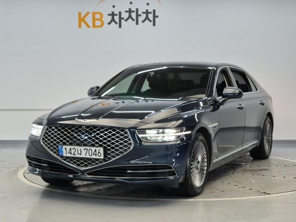 2021 GENESIS G90 