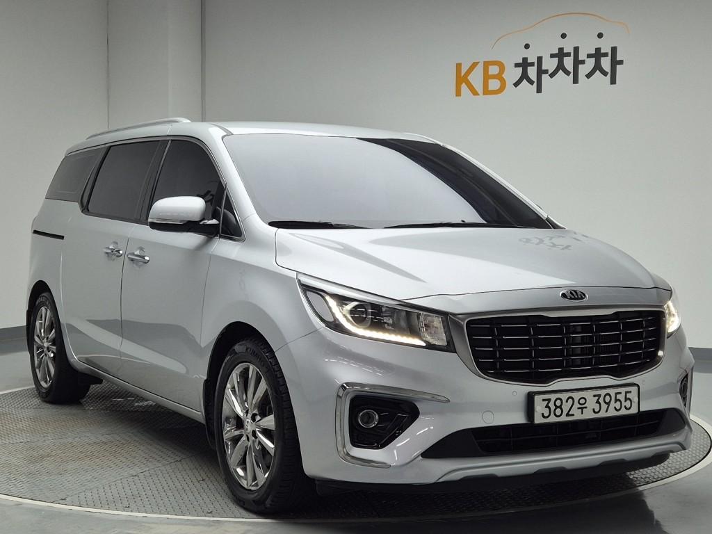 2019 KIA THE NEW CARNIVAL 