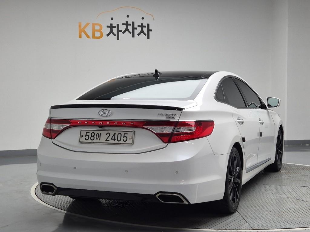 2015 HYUNDAI GRANDEUR HG 