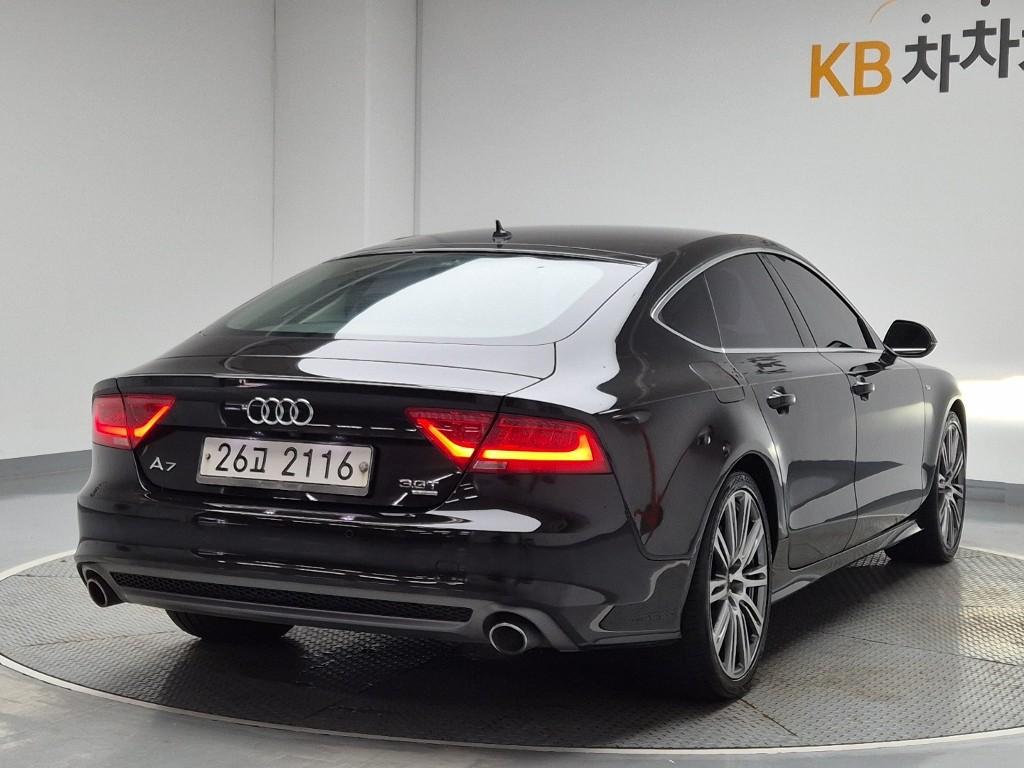 2014 AUDI A7 (1Gen) 