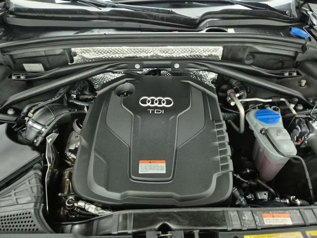 2016 AUDI Q5 (1Gen) 