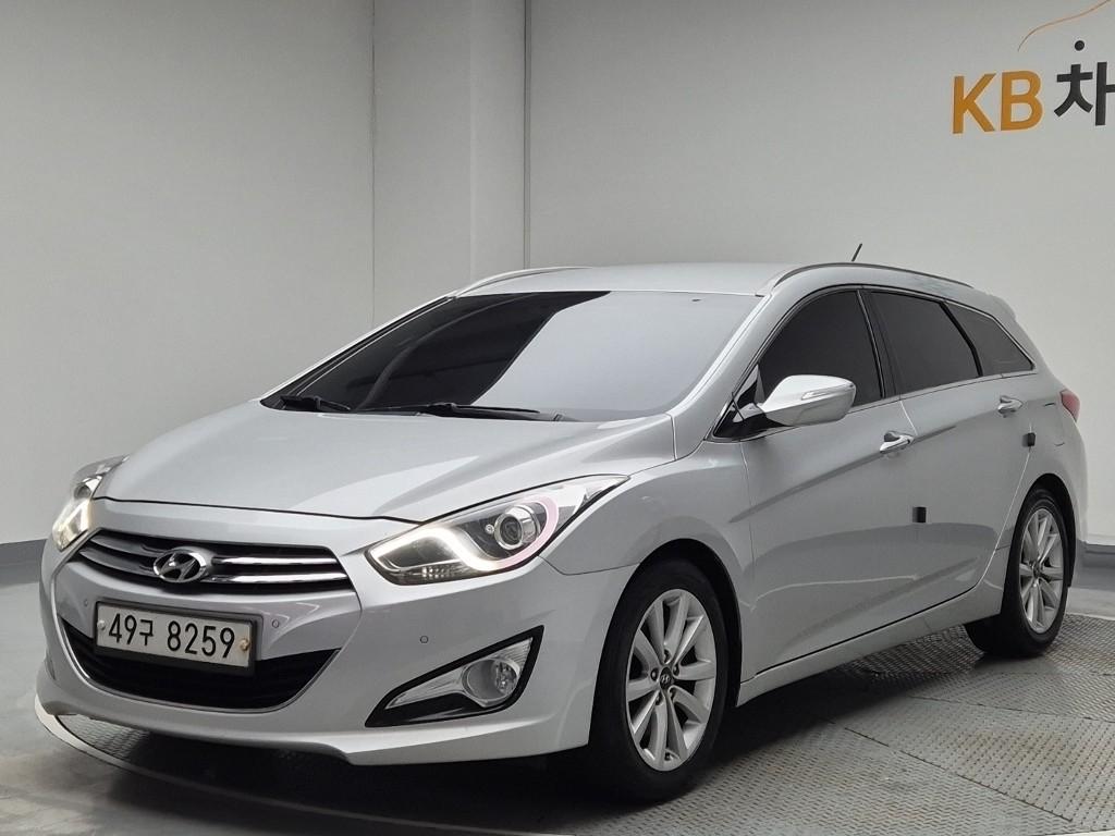 2013 HYUNDAI i40 