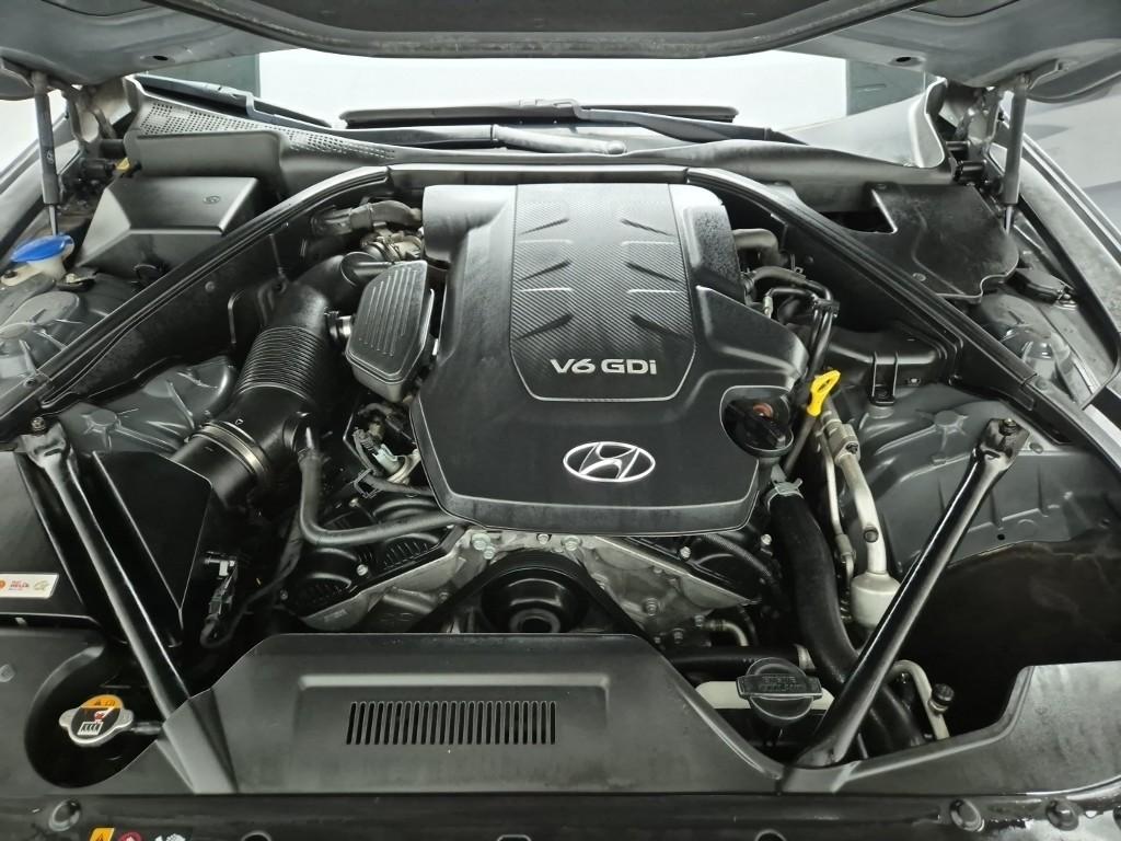 2016 HYUNDAI GENESIS DH 