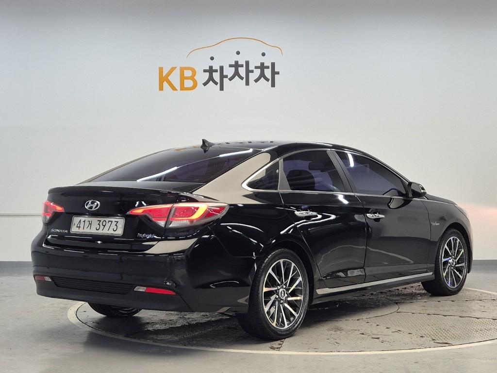 2015 HYUNDAI LF SONATA HYBRID 
