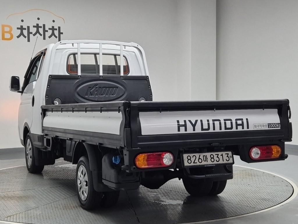 2023 HYUNDAI PORTER II 