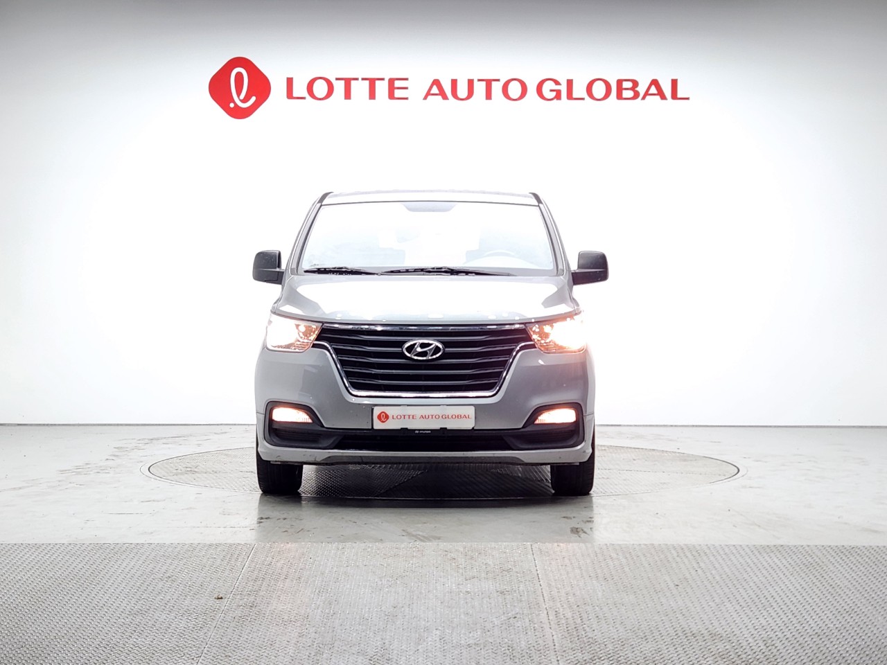 2021 HYUNDAI THE NEW GRAND STAREX 12seat Diesel Smart