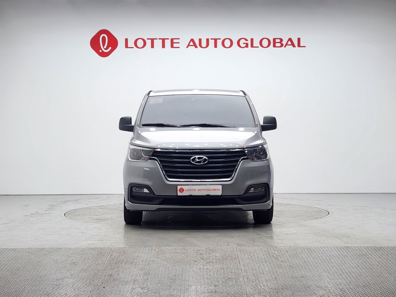 2019 HYUNDAI THE NEW GRAND STAREX 12seat Diesel Smart