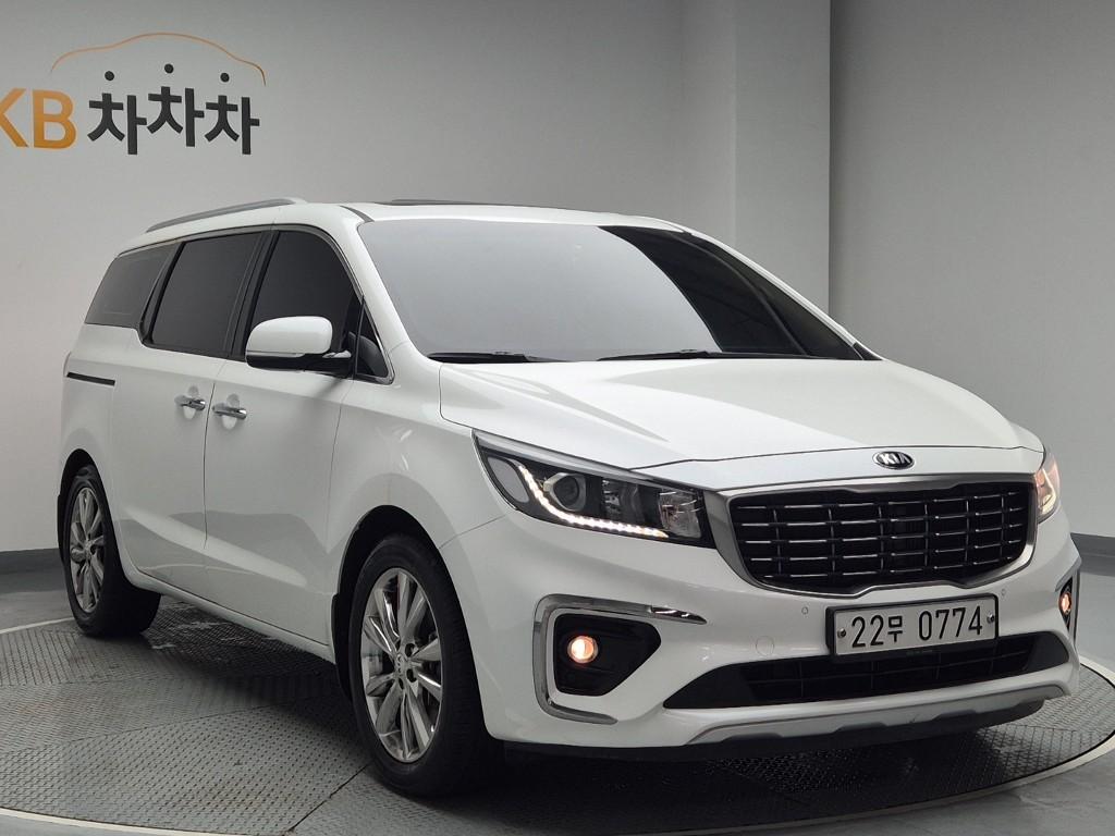 2019 KIA THE NEW CARNIVAL 