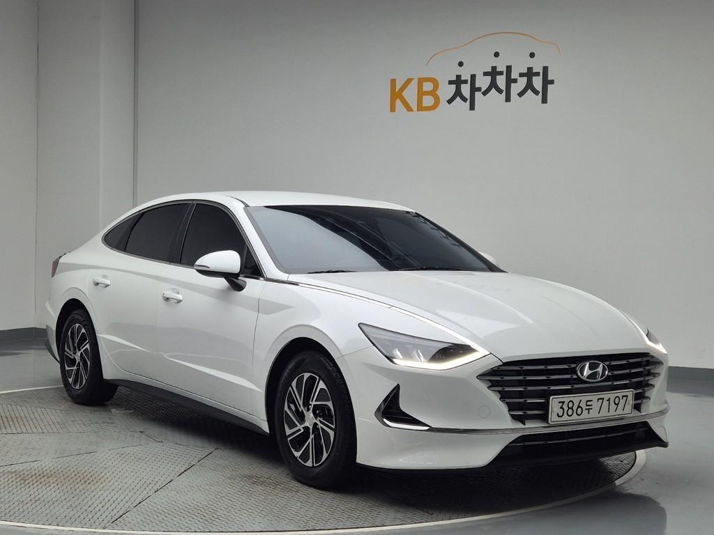 2022 HYUNDAI SONATA (DN8) HYBRID 