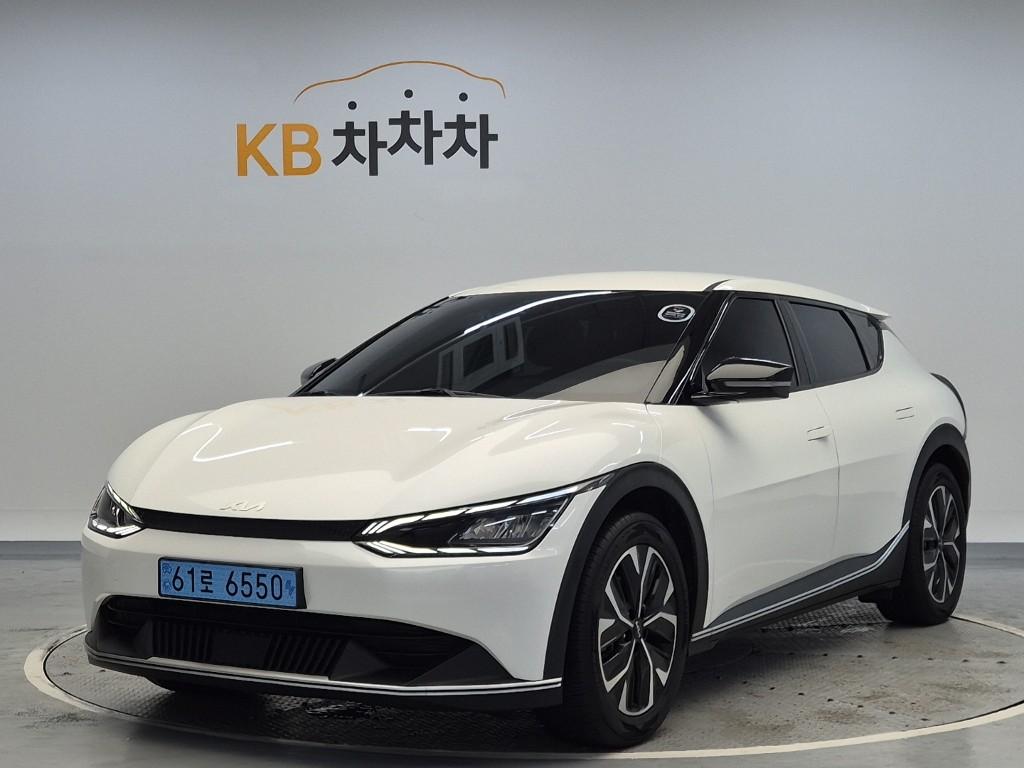 2022 KIA EV6 